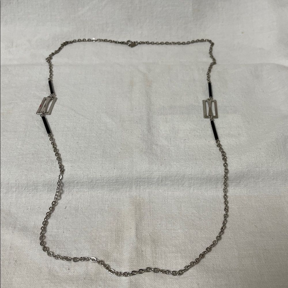 Vintage Park Lane Silver Tone Chain Necklace with Black Accents
